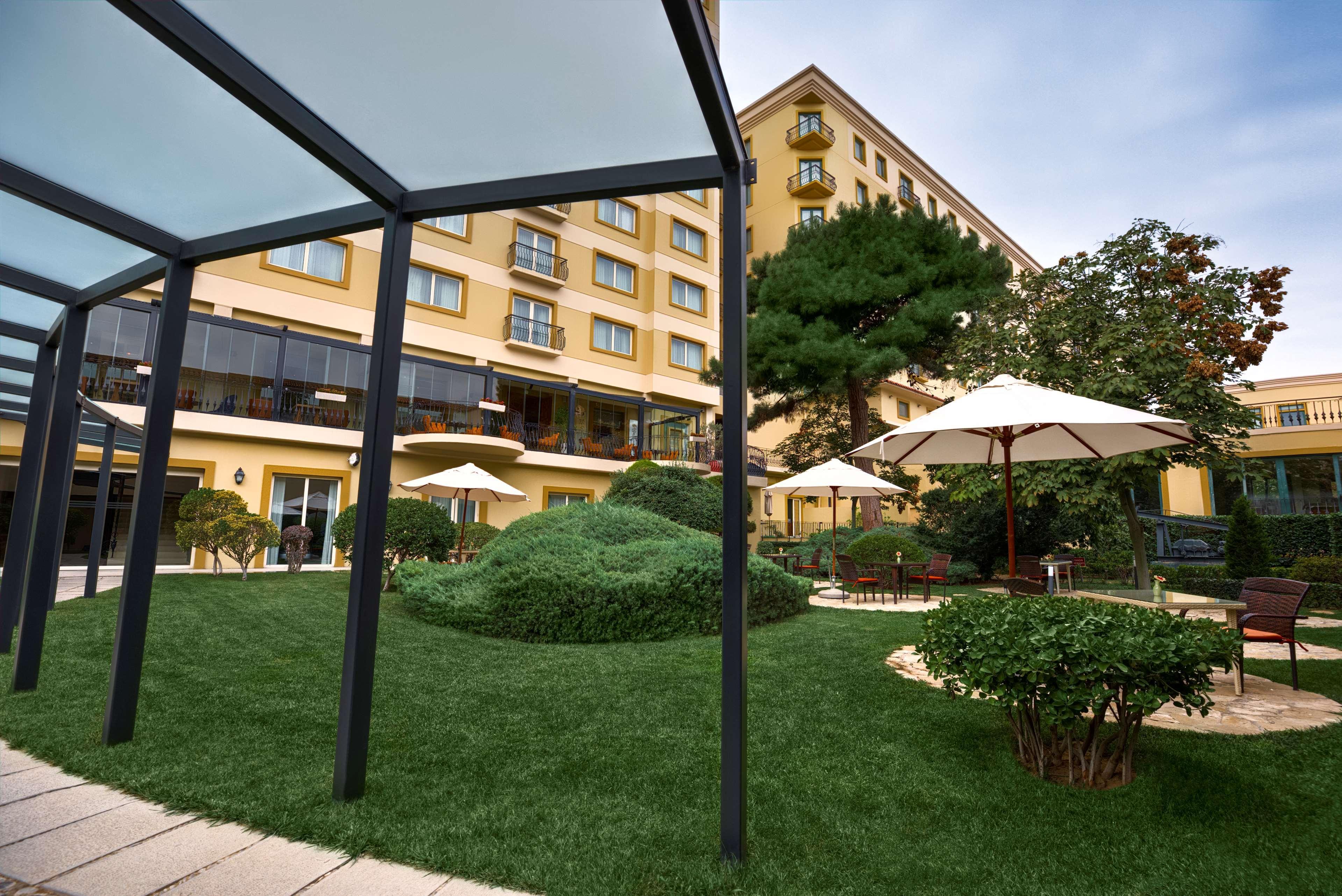 Hyatt Regency 5*